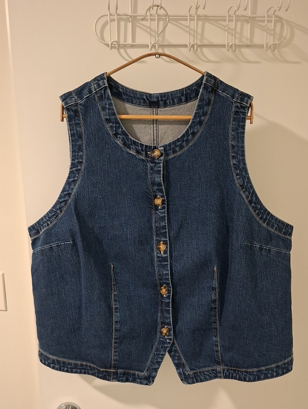 Classic Blue Denim Vest w/ Tortoise-shell Buttons Western Country 90's (Size 2X)